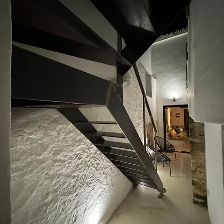 Nyaraló Unique Townhouse With Rooftop Pool Estepona